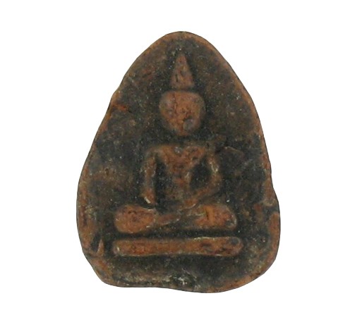Antique Clay Buddha Amulet: Excellent antique Thai style Buddha piece; 1"