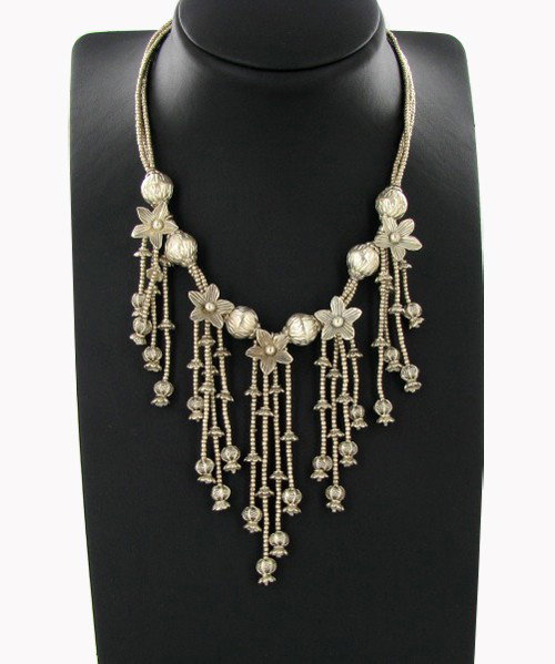 Sterling Silver Hilltribe Necklace: Excellent heavy sterling silver piece; handcrafted by Golden Triangle nomadic tribes; 110 grams;