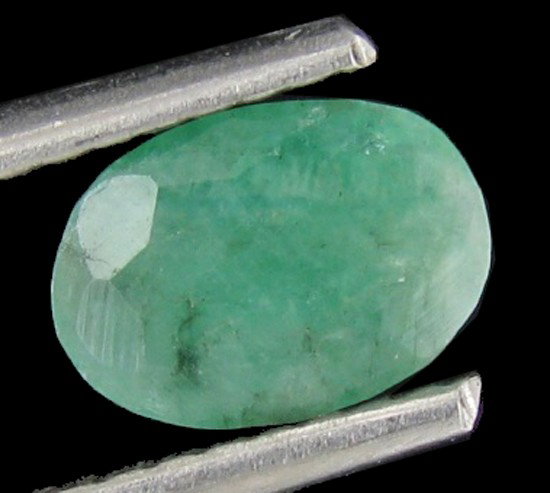 0.68ct Colombia Emerald: Excellent piece; well cut and colored; with treatment