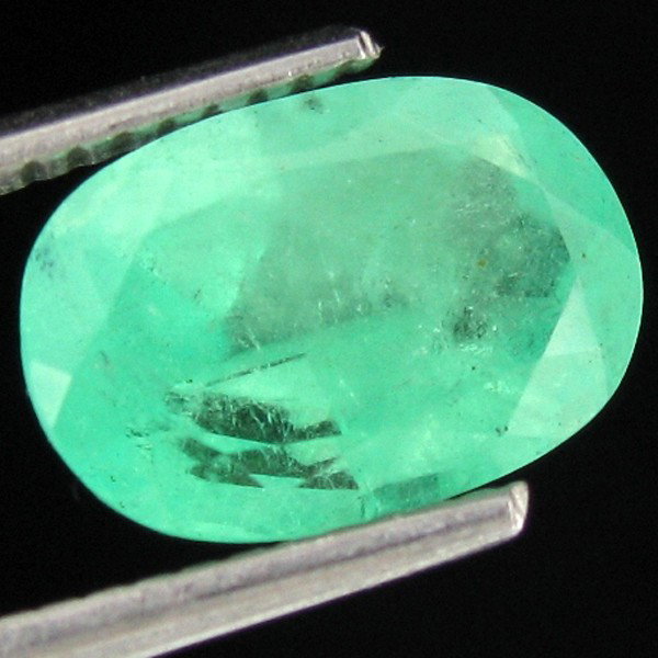 2.66ct Colombian Emerald Appraised $19k: Excellent green colored specimen oval cut; lab quality evaluation 7; treatment as noted; Gem Guide wholesale $2660-$3990; full retail appraisal $19053; full lab evaluation available