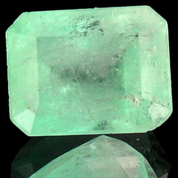 5.75ct Colombian Emerald Appraised $26k: Excellent light green colored specimen emerald cut; lab quality evaluation 5; treatment as noted; Gem Guide wholesale $5175-$7188; full retail appraisal $25877; full lab evaluation included