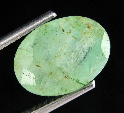 3.40ct Natural Untreated Colombian Emerald: Excellent piece; well cut & colored; NO treatment