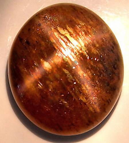 5.87ct Fabulous Brown 4 Ray Star Sunstone: Rare natural sunstone with treatment; well colored with excellent light pattern
