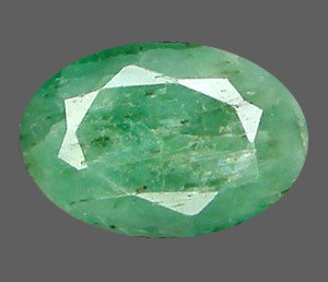 1.87Ct Top AAA Natural Green Colombian Emerald: Very clear hi grade natural stone well cut great color