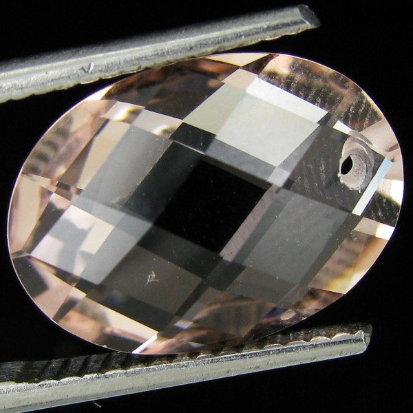 2.15ct Peach Morganite Oval: Excellent hi grade piece; well cut & colored; with treatment