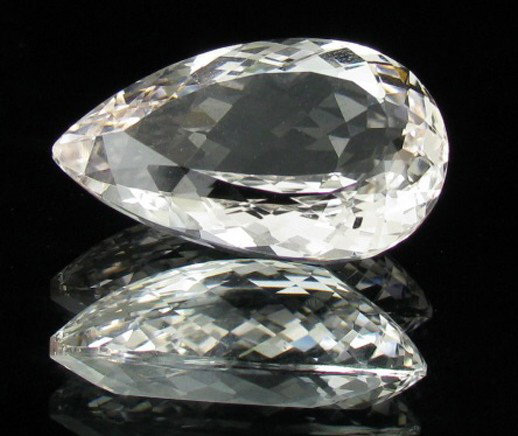 8.98ct Peach Pink Morganite: Excellent piece; well cut & colored; with treatment