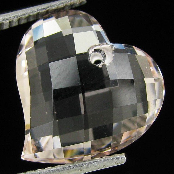 6.30ct Peach Morganite Heart: Excellent hi grade piece; well cut & colored; with treatment