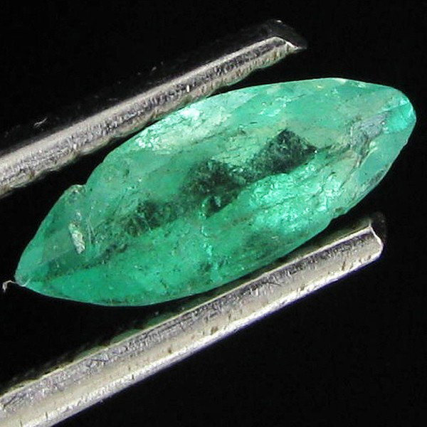 0.47ct Clean Green Colombian Emerald: Excellent piece; well cut & colored; with treatment