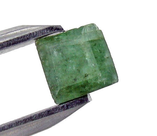 0.66ct Unheated Green Colombian Emerald: Excellent hi-grade piece; well cut & colored; NO treatment