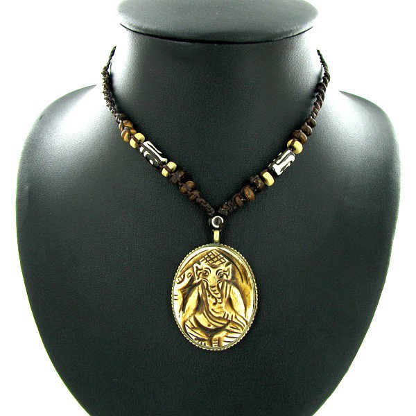 Tibet Bone Nickel Pendant Choker Necklace: Excellent hand carved piece