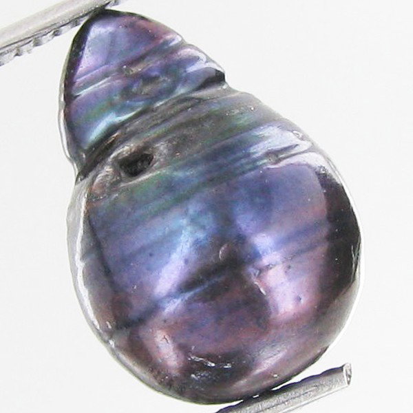 9.31ct Baroque Peacock Black South Sea Saltwater : Excellent and well colored; with treatment