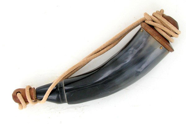 US West Indian Buffalo Polished Powder Horn: Excellent Piece; 8"