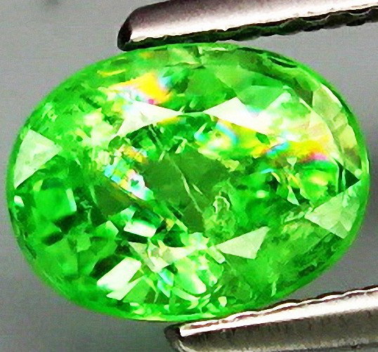 1.18ct Natural Green Tsavorite Garnet: Excellent piece; Well cut and colored; with treatment