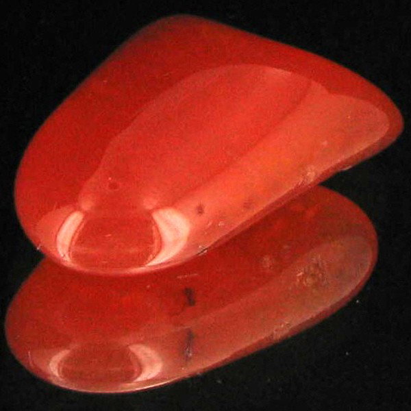 19.45ct Carnelian Freeform Cabochon: Excellent and well colored; with treatment
