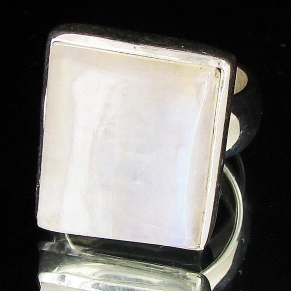 59.34twc Moonstone Sterling Ring: Excellent well crafted piece; stone well cut/colored with treatment