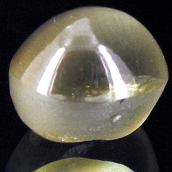 4.3ct Chrosyberyl Cat's Eye Appraised $12k: Excellent green colored specimen oval cut; lab quality evaluation 6; treatment as noted; Gem Guide wholesale $2150-$3225; full retail appraisal $11610; full lab evaluation available