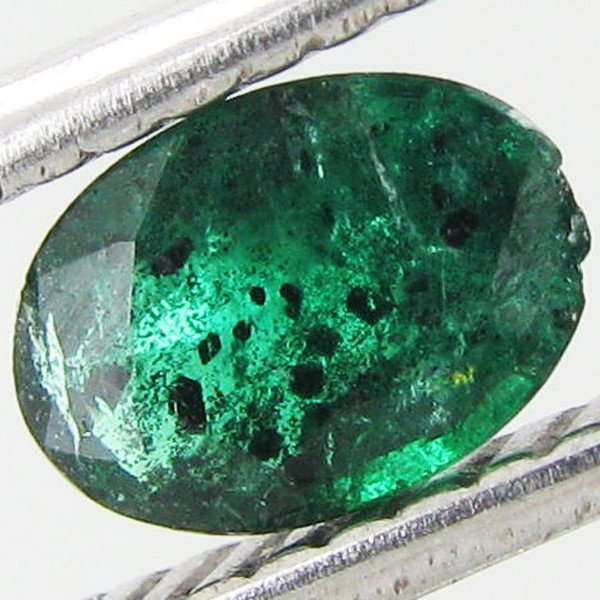 0.38ct Colombian Emerald Oval: Excellent piece; well cut & colored; with treatment