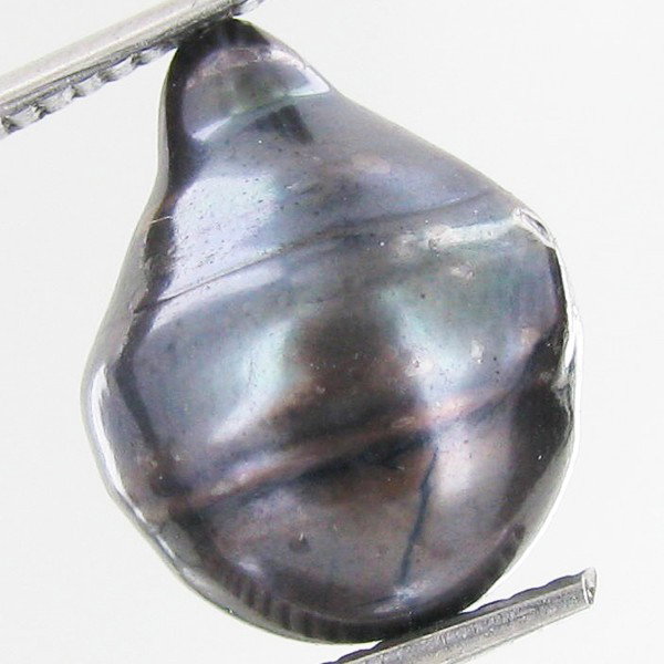 10.1ct Baroque Peacock Black South Sea Saltwater : Excellent and well colored; with treatment