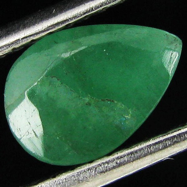 0.85ct Colombian Emerald Pear: Excellent piece; well cut & colored; with treatment