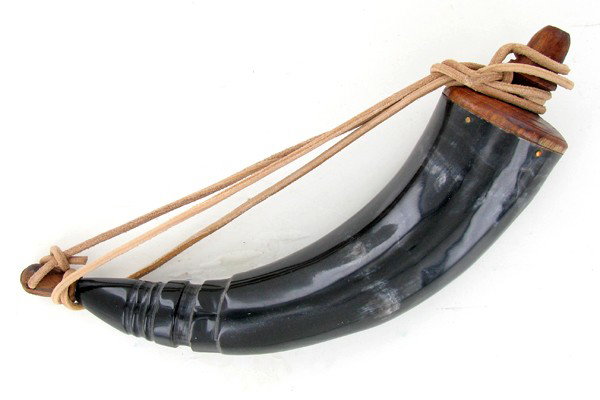 US West Indian Buffalo Polished Powder Horn: Excellent Piece; 12"