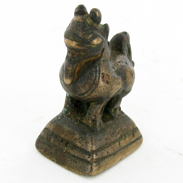Antique Bronze Thai Fu Dog Opuim Weight: Scarce piece; 1.75" 80gm