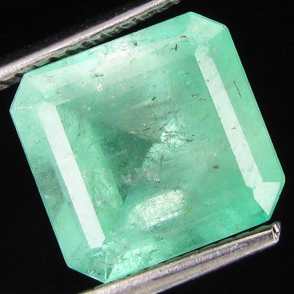 4.14ct Natural Colombian Emerald Cut Mint Green: Excellent piece; Well cut and colored; with treatment