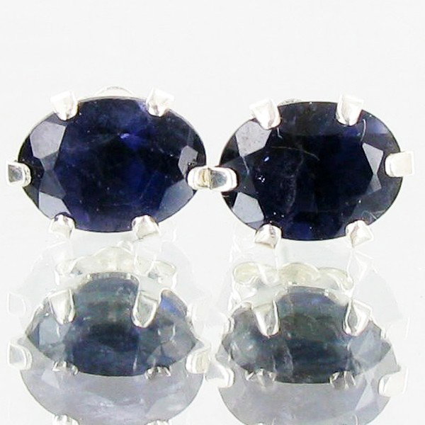 3.79twc Iolite Sterling Earrings: Nicely carfted piece