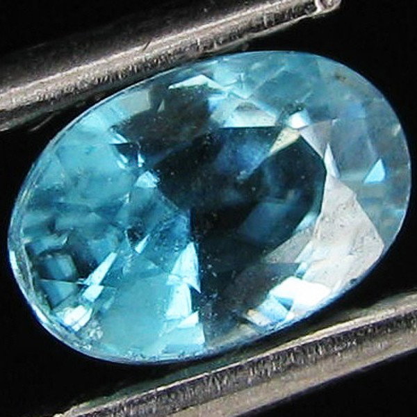 1ct Natural Blue Zircon Cambodia Oval: Excellent Piece; well colored and cut; with treatment