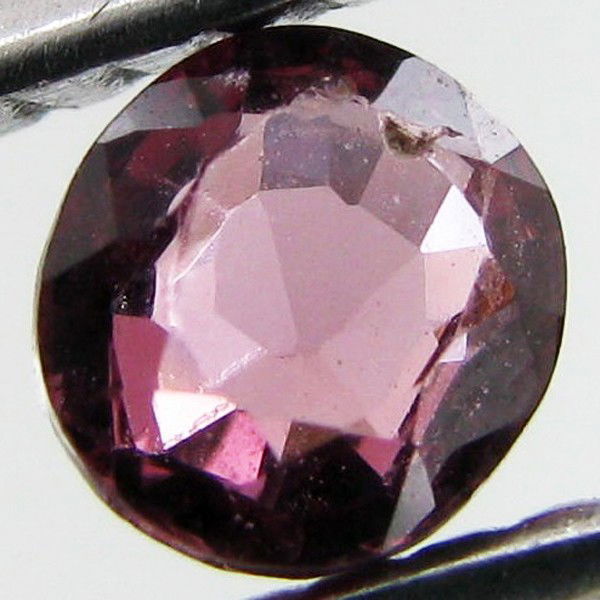 0.28ct Clean Pink Tanzania Spinel Oval: Excellent piece; well cut & colored; with treatment