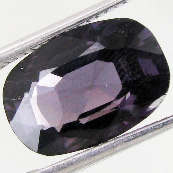 5.53ct Oval Burma Purple Spinel: Excellent piece; well cut & colored; with treatment