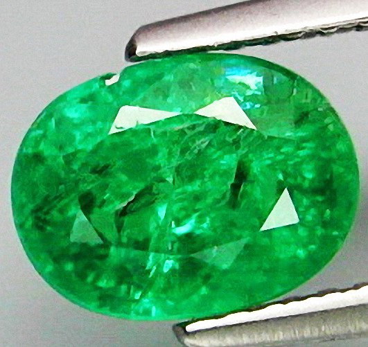 1.55ct Natural Green Tsavorite Garnet: Excellent piece; Well cut and colored; with treatment