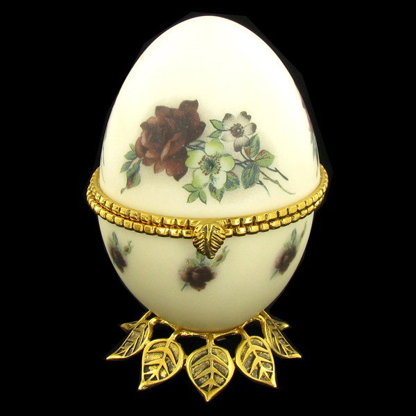 Fabrege Style Decorative Egg Photo Holder: Well crafted; 5"