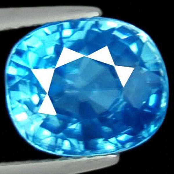 4.90ct Clean Brilliant Blue Zircon Natural: Excellent piece; well cut and colored; with treatment