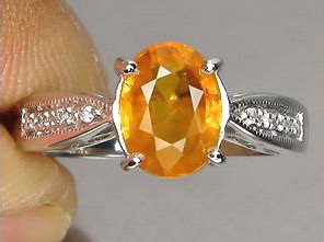 2.44ct Oval Cut Yellow Sapphire White Gold Verme: excellent well-made ring; gold vermeil