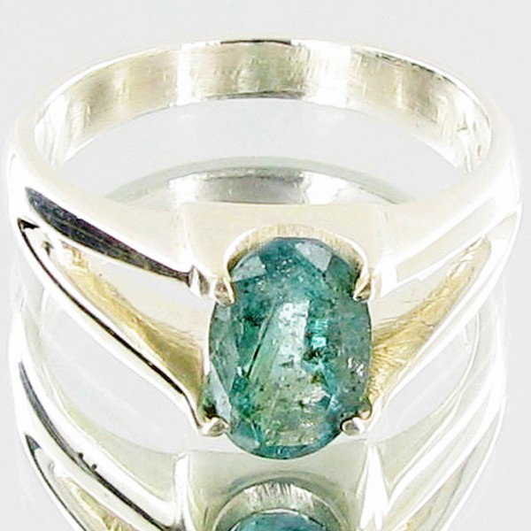 1.49ct Colombian Emerald Silver Ring Appsd $6k: Excellent NEW well crafted silver piece with main stone a aqua green emerald; 22ct total weight; treatment as noted; lab quality evaluation 6; Jeweler wholesale $750-$1500; full retail appraisal $6255
