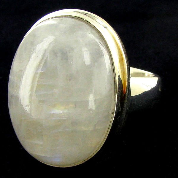 67.81twc Moonstone Sterling Ring: Excellent well crafted piece; stone well cut/colored with treatment