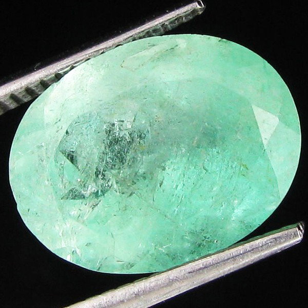 6.28ct Colombian Emerald Mint Green: Excellent piece; well cut and colored; with treatment