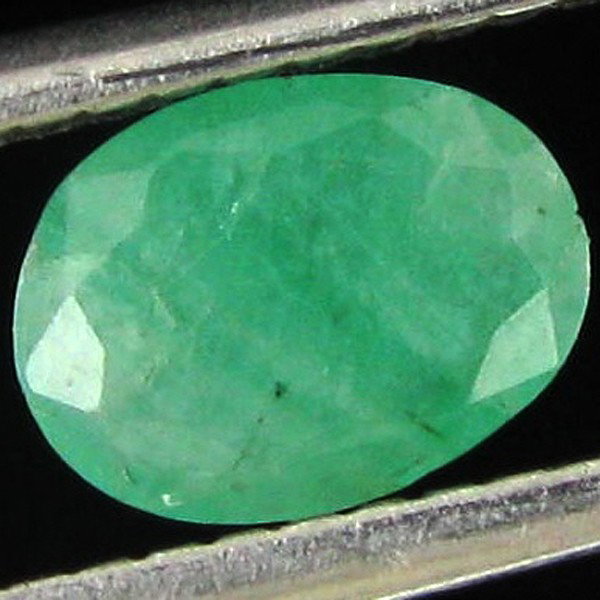 0.38ct Green Colombian Emerald Oval: Excellent specimen; well cut and colored; with customary treatment unless noted otherwise