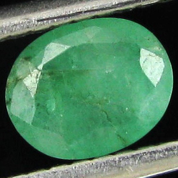 0.25ct Green Colombia Emerald Oval: Excellent specimen; well cut and colored; with customary treatment unless noted otherwise