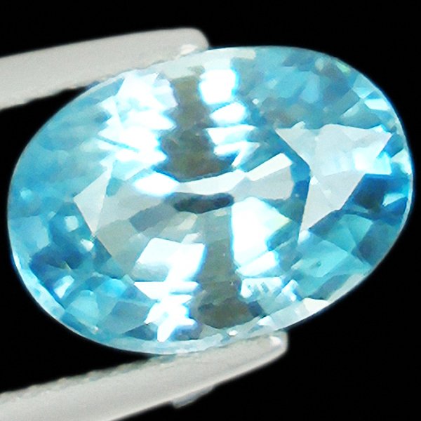 5.06ct Brilliant Clean Blue Zircon Oval: Excellent piece; well cut & colored; with treatment