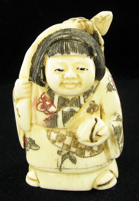 Chinese Handcarved Bone Netsuke EST: $45 - $90 (C: Excellent handcarved piece; 2"