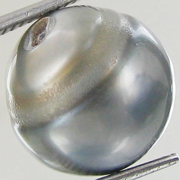 19.27ct Tahitian Baroque Pearl: Baroque shaped; drilled and ready for one-of-a-kind pendant
