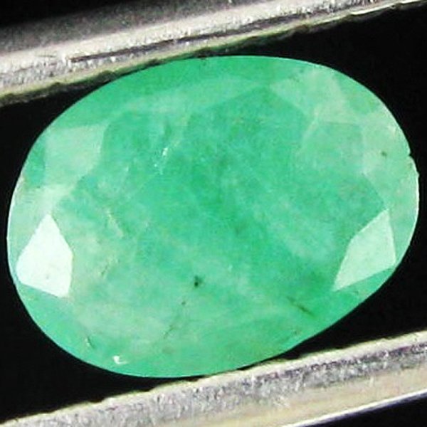 0.35ct Green Colombian Emerald Oval: Excellent specimen; well cut and colored; with customary treatment unless noted otherwise