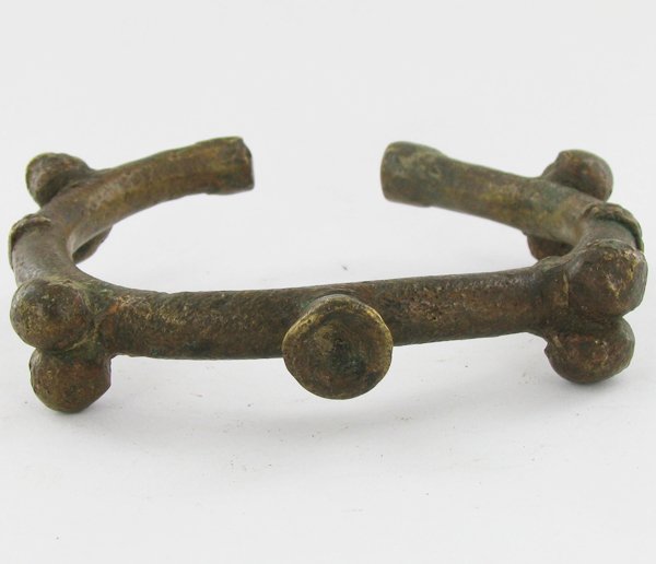 735ct Antique African Tribal HEAVY Bronze Cuff Br: Rare one of a kind hand made tribal piece