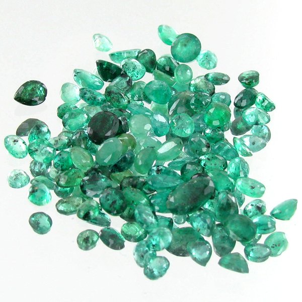 1ct Green Colombian Emerald Oval Cut Parcel: Excellent parcel; well cut & colored; with treatment