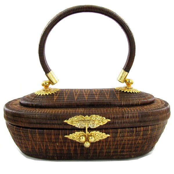 Finely Hand-woven Lipao Gold Plate Handbag: Many weeks of work in this finely, tightly woven Lipao vine handbag, gold plated hardware, silk lined with mirror; 8in wide