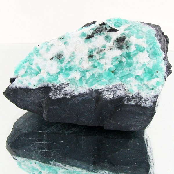 610ct Natural Colombian Emerald Crystal Cluster: Excellent specimen with pyrite crystals and small emerald crystal vein on base material