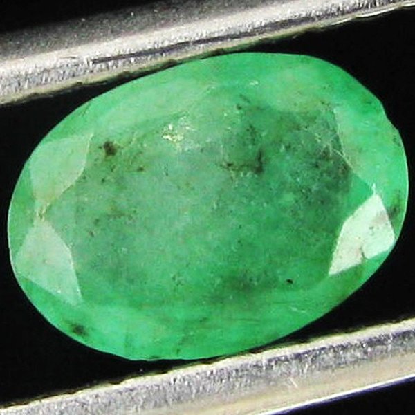 0.6ct Green Colombia Emerald Oval: Excellent specimen; well cut and colored; with customary treatment unless noted otherwise
