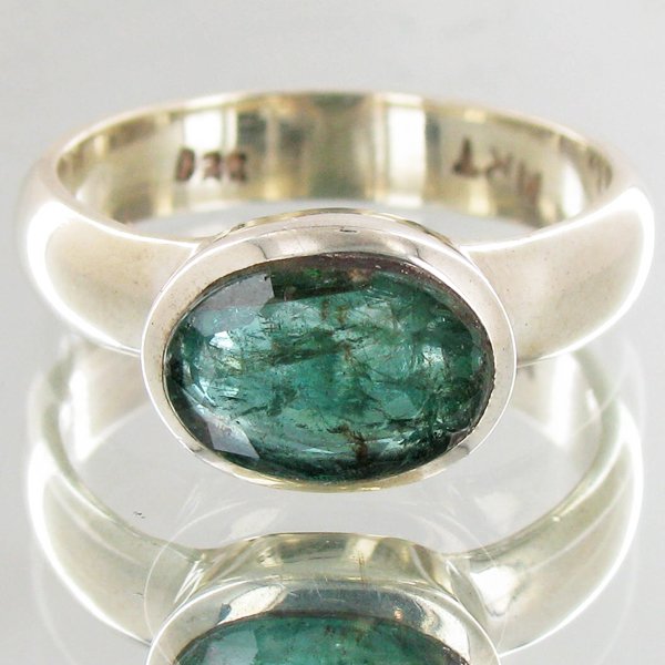 30.95twc Colombian Emerald Sterling Ring: Well crafted piece; stone with customary treatment