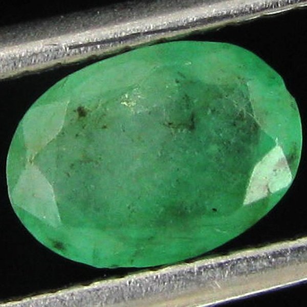 0.4ct Green Colombia Emerald Oval: Excellent specimen; well cut and colored; with customary treatment unless noted otherwise
